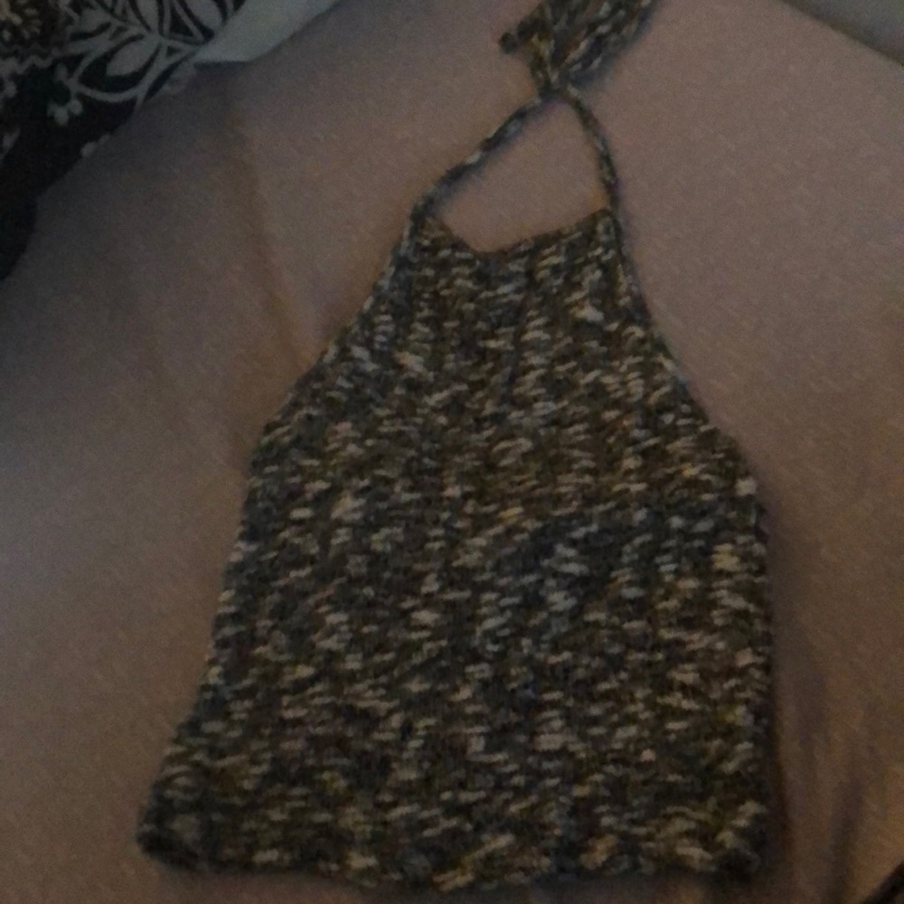 Gray knitted top